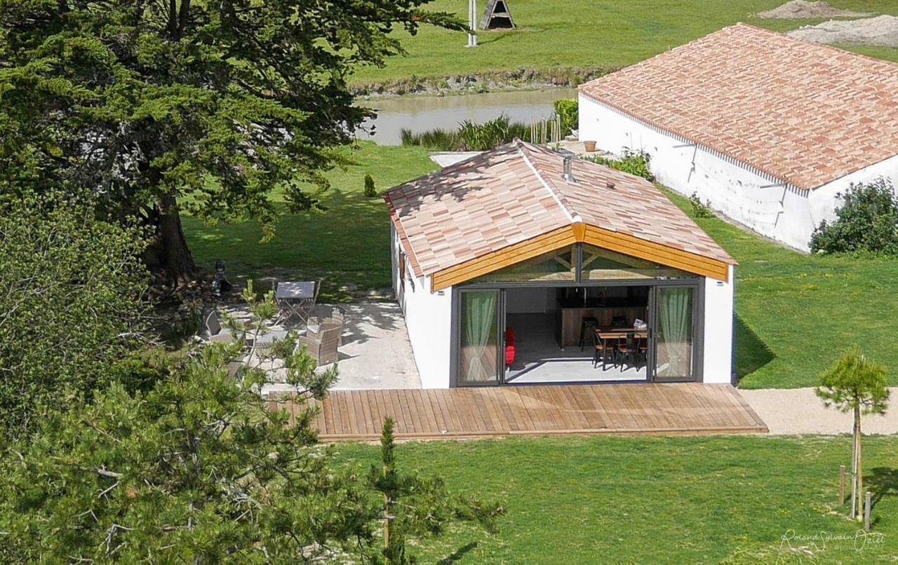 Gites De La Grande Borderie Saint-Gervais  Exterior photo